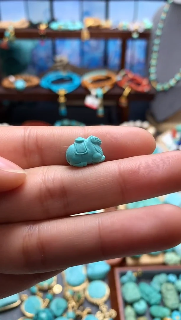 未镶嵌绿松石挂件高瓷精工唐马