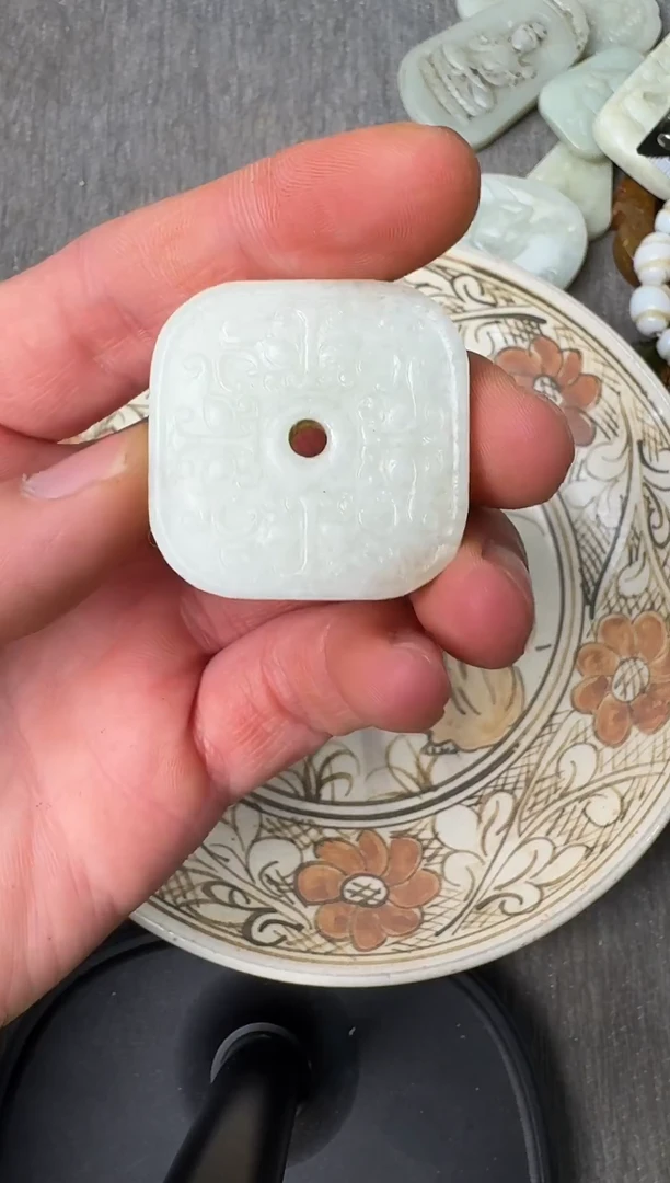 未镶嵌和田玉摆件88888