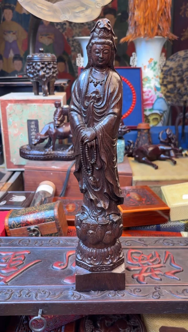 木--------瓷--------观音摆件大