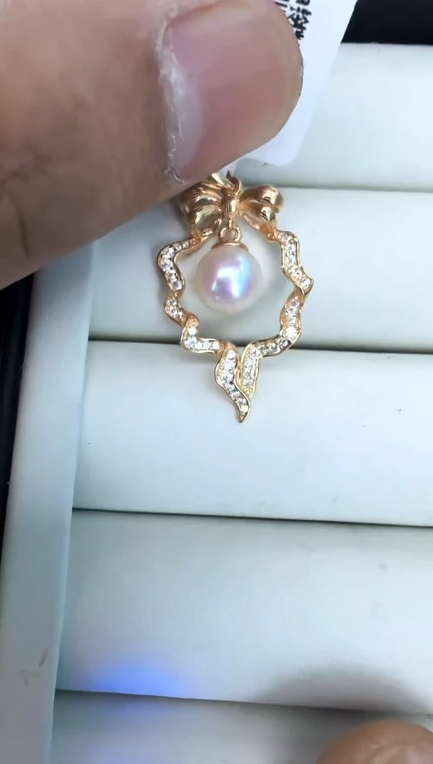 【闪购商品】海水珍珠颈饰银S925镶嵌吊坠