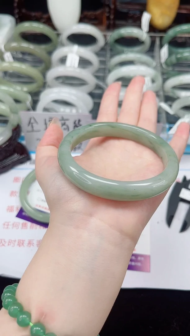 未镶嵌手镯石英质玉22-61/62