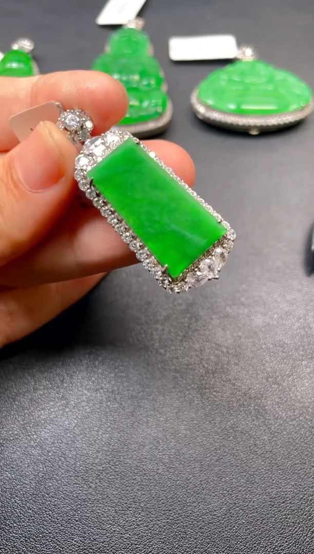 吊坠(不含链)银S925镶嵌翡翠吊坠