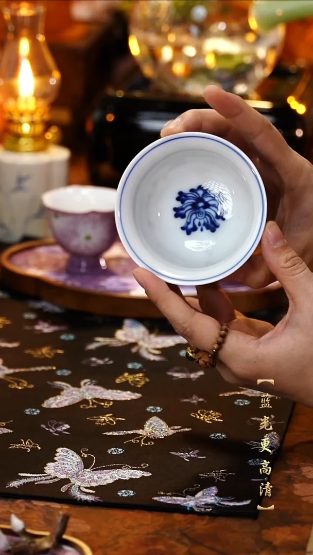 【闪购商品】缠枝莲压手杯1个-------