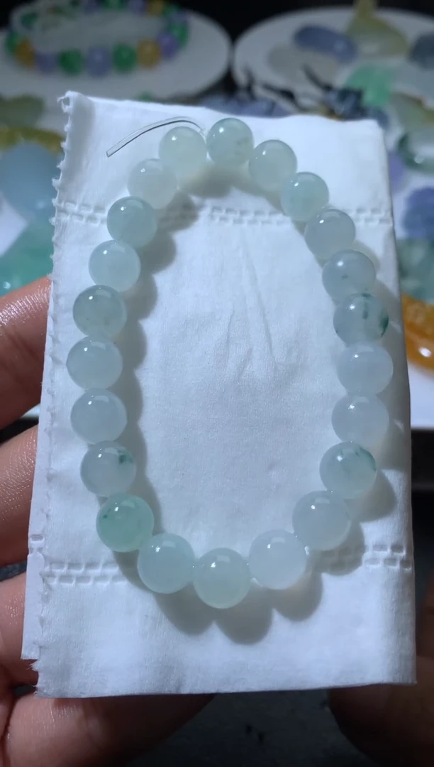 未镶嵌定制翡翠毛货 卡8