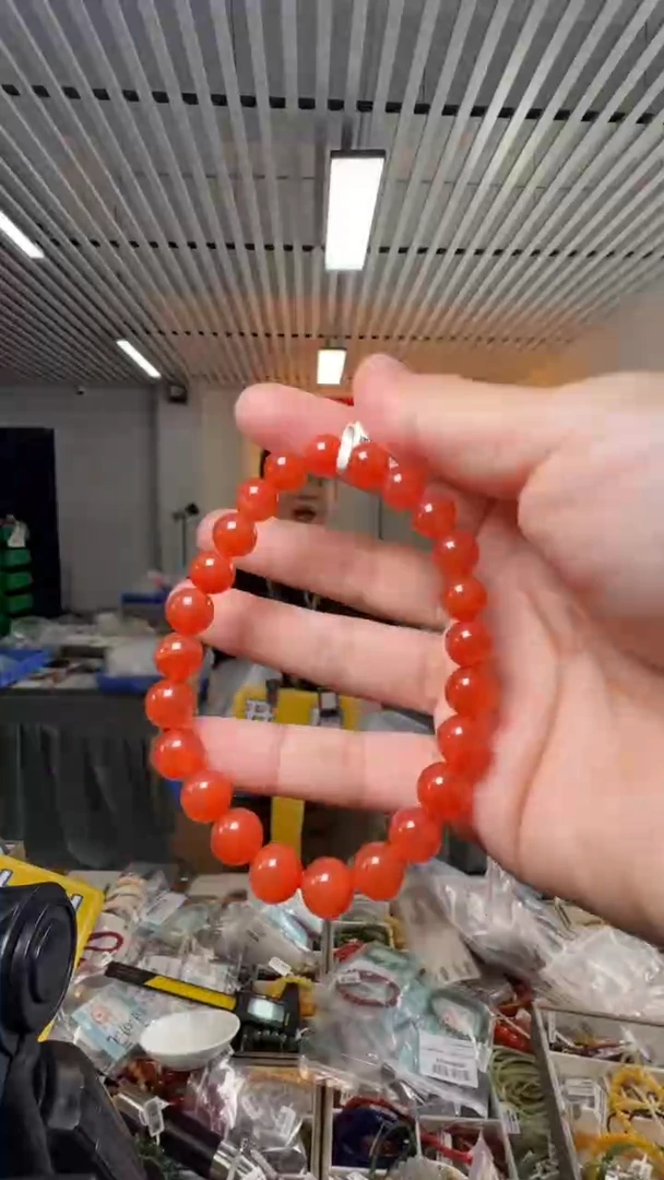 未镶嵌手串南红玛瑙南红圆珠单圈约8ｍｍ