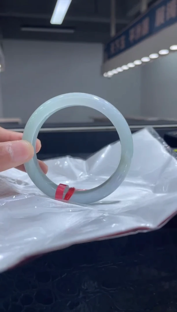 未镶嵌手镯翡翠6