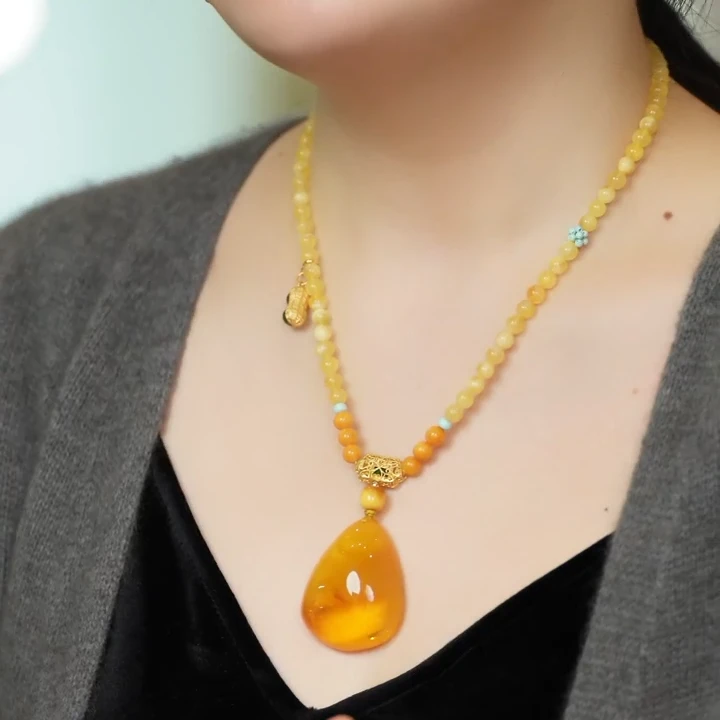 【熊总夫妇】琥珀蜜蜡轻奢水滴套链吊坠
