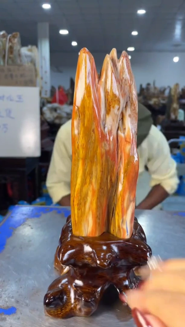 未镶嵌摆件硅化玉2