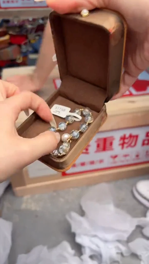 未镶嵌手链水晶她山集直播福利品¥¥¥¥¥¥¥¥