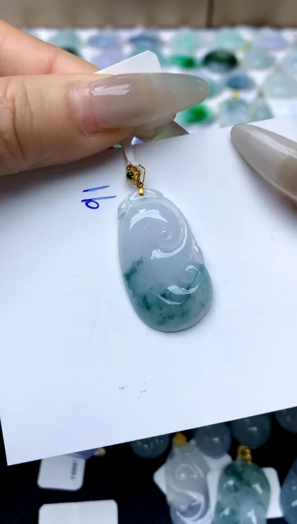 【闪购商品】翡翠颈饰18K金镶嵌91天然A货翡翠