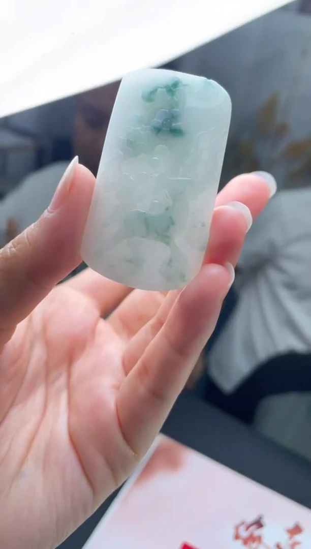 定制翡翠未镶嵌06-04HDJT0156839