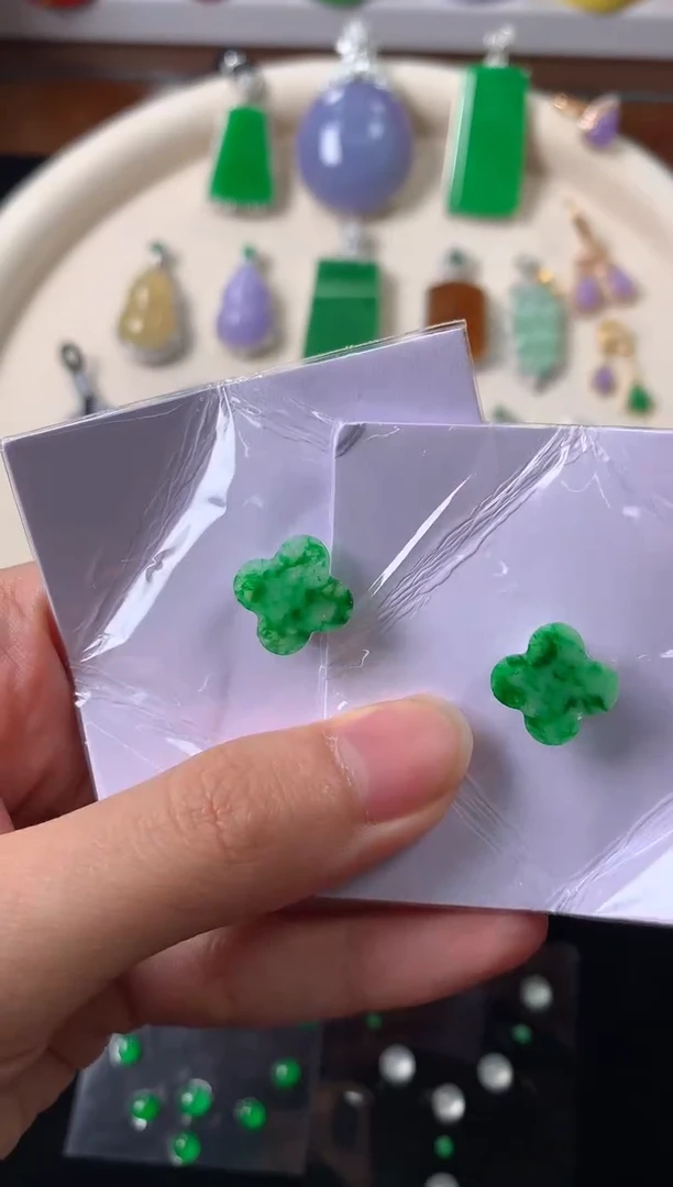 定制翡翠未镶嵌裸石（镶嵌定制）