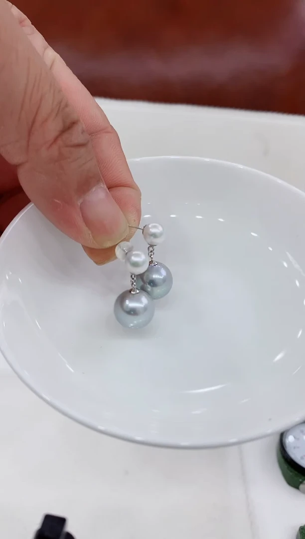 18K金镶嵌耳饰淡水珍珠30 耳饰