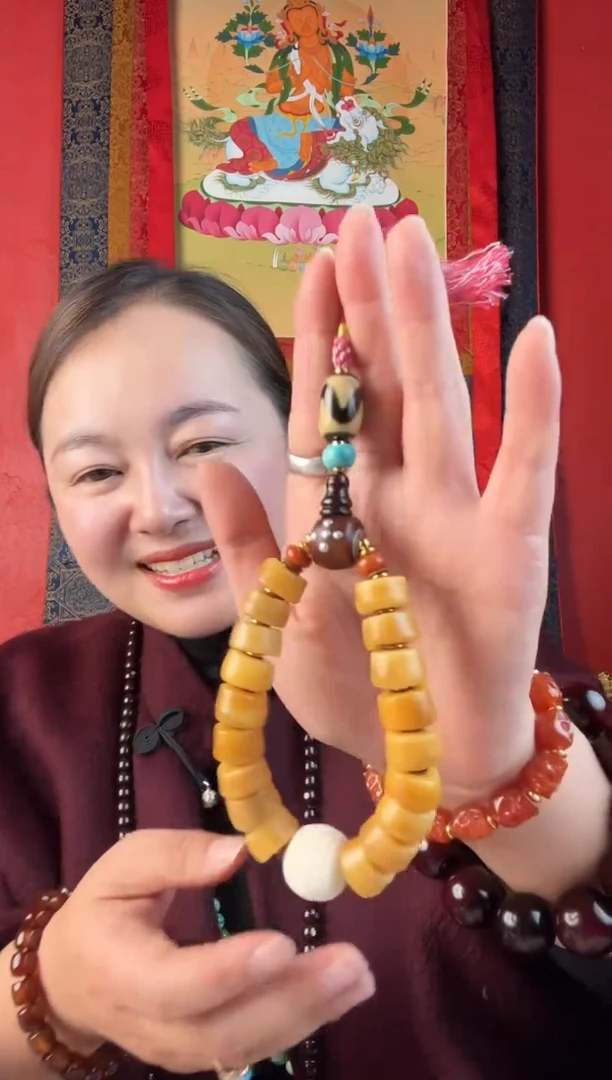 无非金属黄色手串