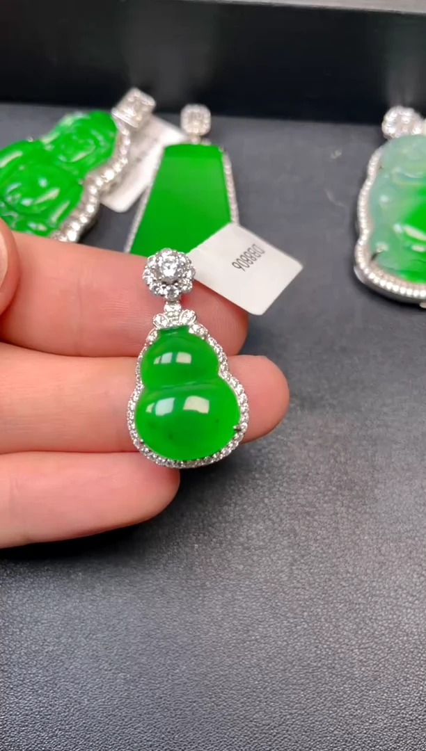 吊坠(不含链)银S925镶嵌翡翠吊坠