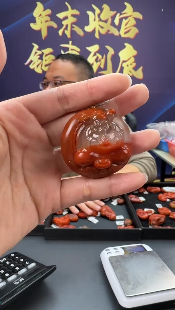 【闪购商品】南红玛瑙雕刻未镶嵌141ZB0118产品一个