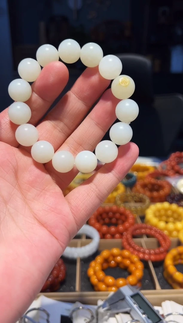 未镶嵌手串和田玉14+