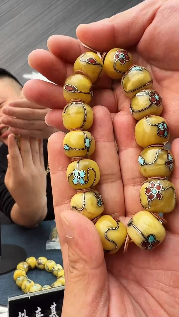 蜜蜡未镶嵌珠宝奇石假一罚十68，多样性发其一