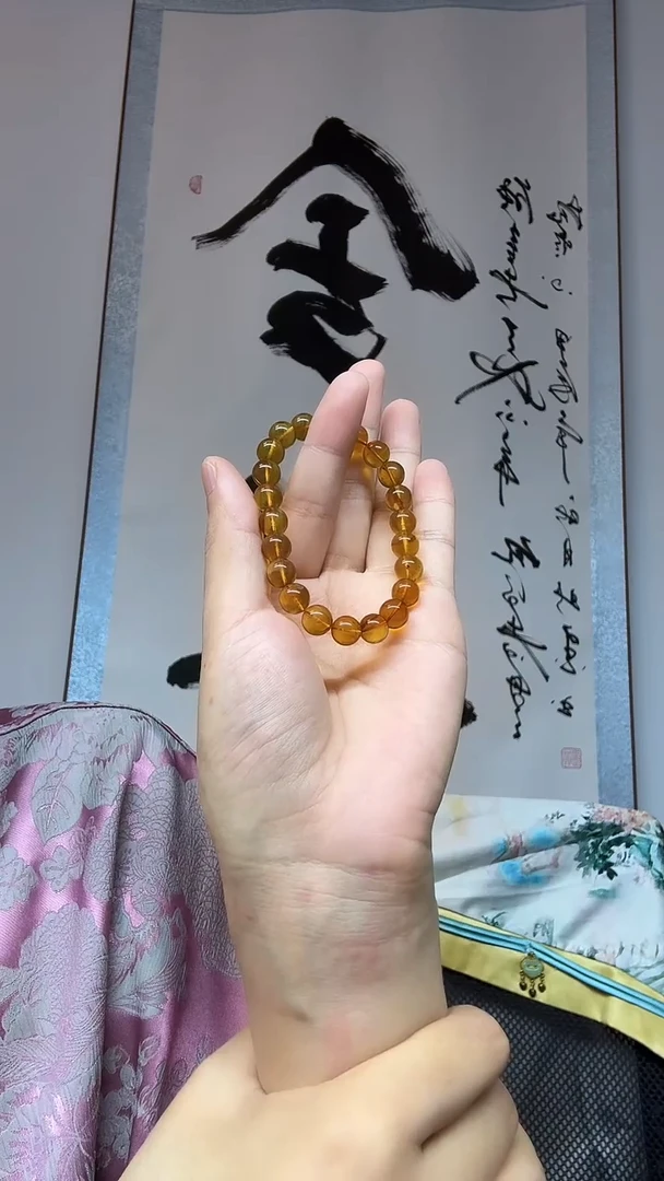 未镶嵌琥珀手串约卡8