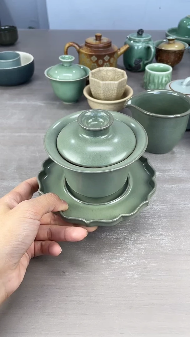 青瓷仓储福利清仓