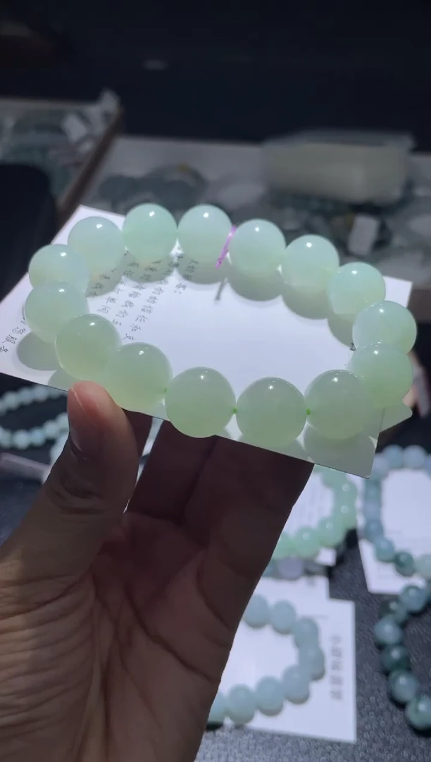 未镶嵌定制翡翠翡翠手串