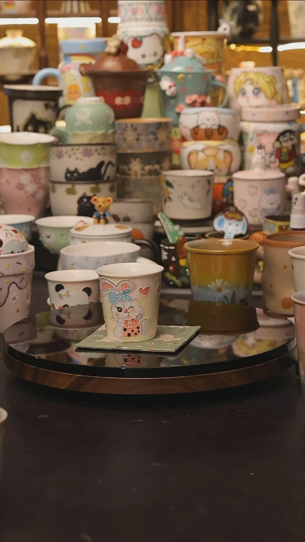 景德镇釉下彩绘设计师款式陶瓷