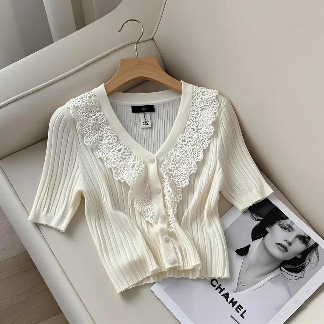 今年流行新款法式高级感轻熟气质小衫洋气白色针织短袖上衣女夏款