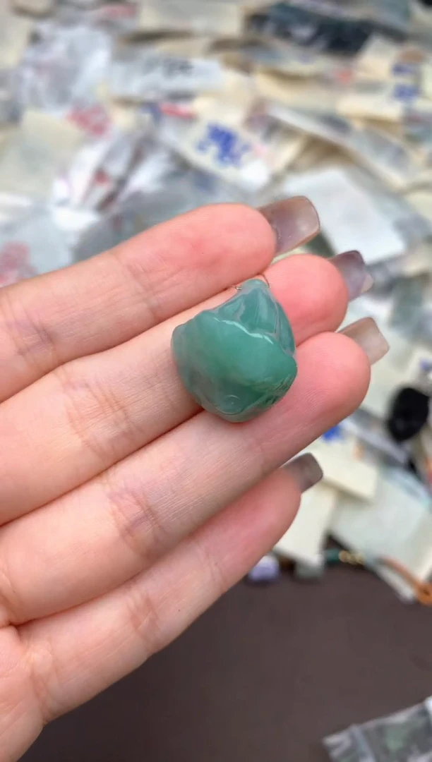 未镶嵌挂件翡翠一