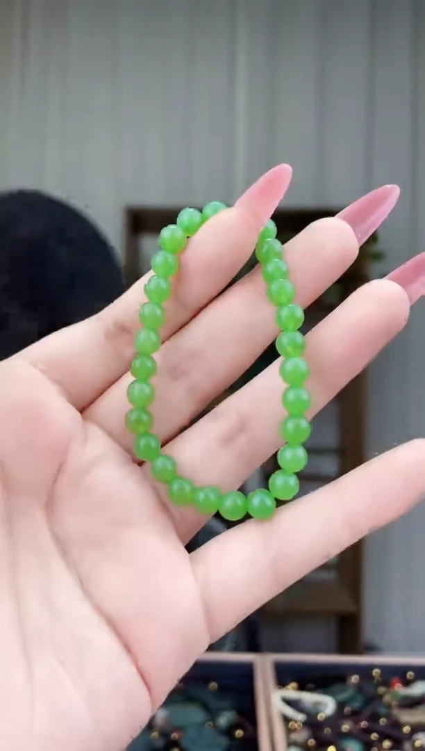 和田玉未镶嵌挂件拍一发一，多样性发货！