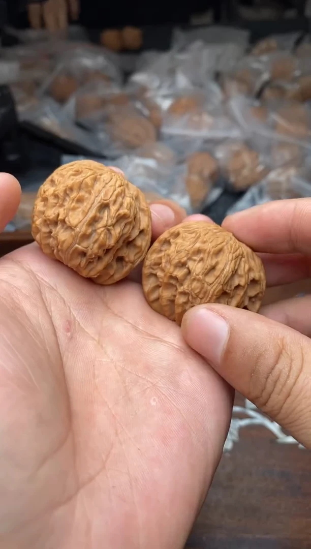 【闪购商品】文玩核桃把件A11号39尺磨盘