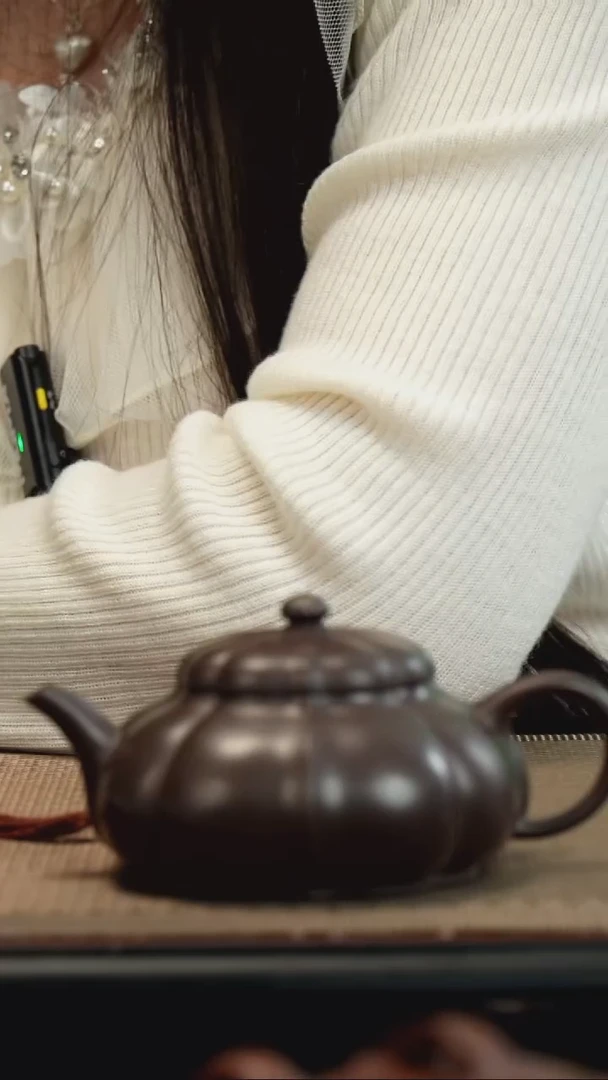 【闪购商品】紫砂茶壶老紫泥金乐