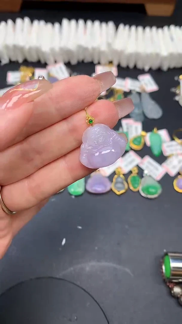 翡翠18K金镶嵌吊坠(不含链)MS188801