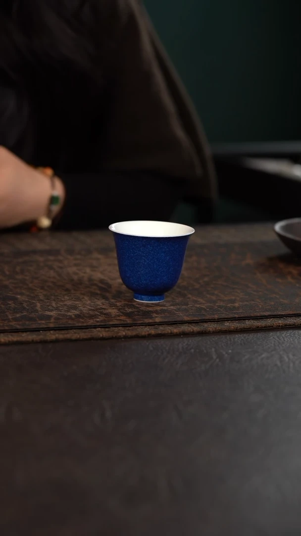 【闪购商品】杯初蓝舍洒蓝纯色铃铛杯