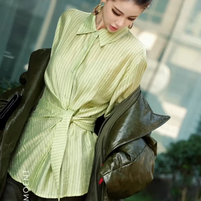 【风雪战士】衬衫 细条纹抽绳收腰轻熟精致A19203款 73cm 160g