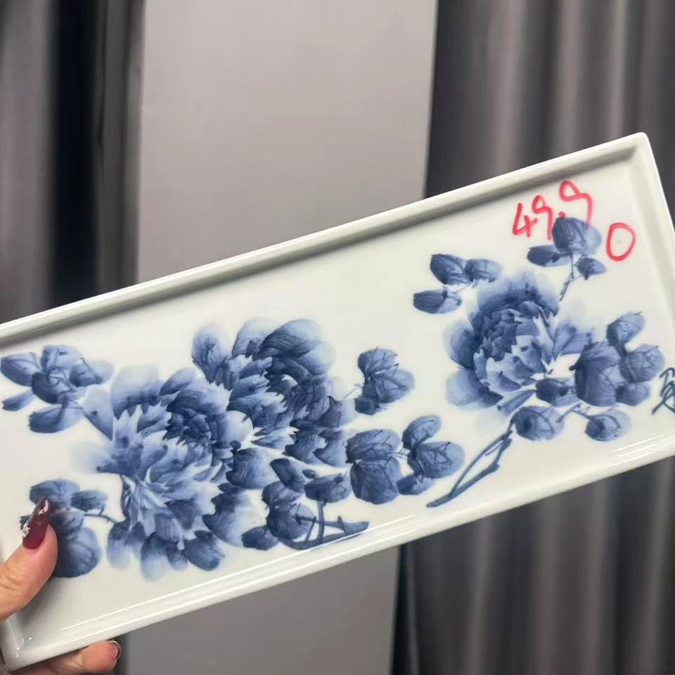 有瑕疵牡丹杯干泡台