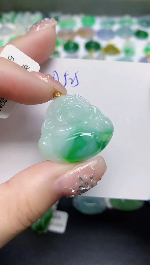 颈饰18K金镶嵌翡翠天然缅甸翡翠A货翡翠百元以上9元证书费自理