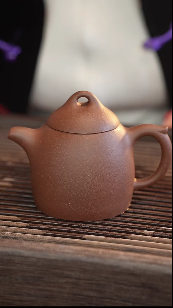 茶壶紫砂秦权 18目 紫泥 半手工 220cc