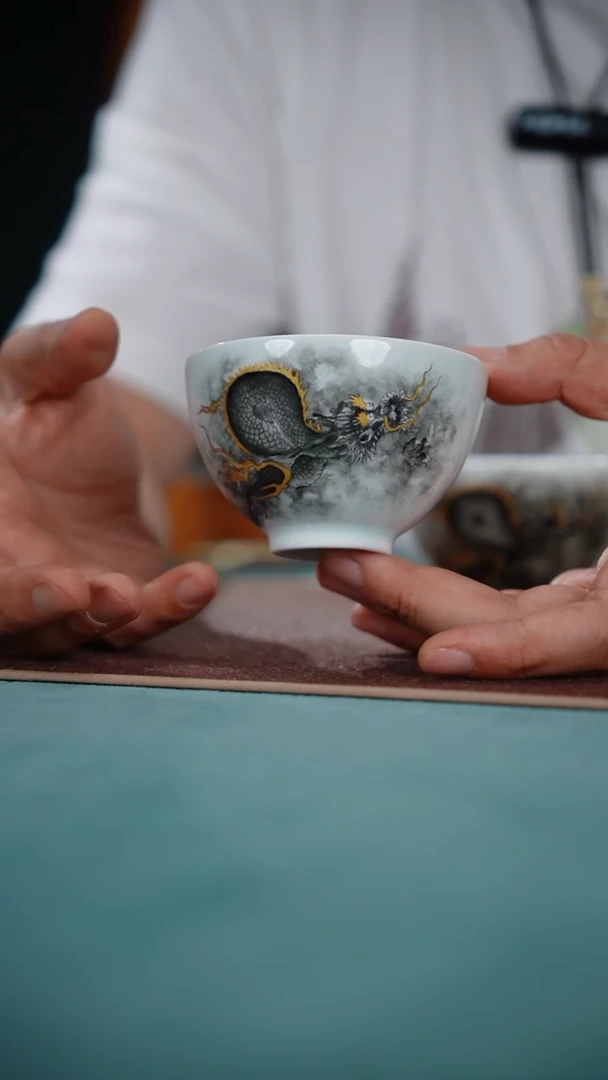 128-2墨龙鸡心杯