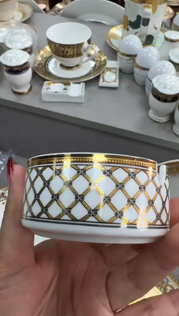 【闪购商品】瓷片烟缸福利福利