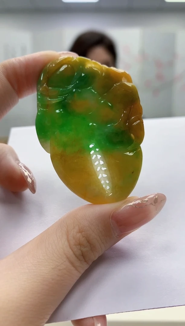 未镶嵌定制翡翠4829jw-毛货挂件82