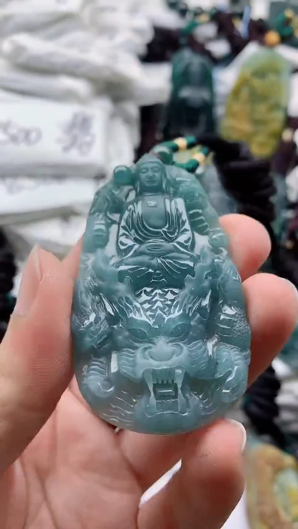 颈饰未镶嵌翡翠888c