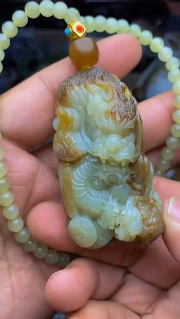 未镶嵌和田玉把件1