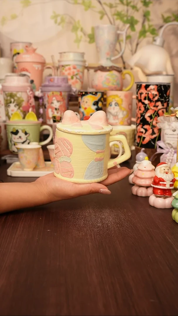 陶景德镇手绘的杯子