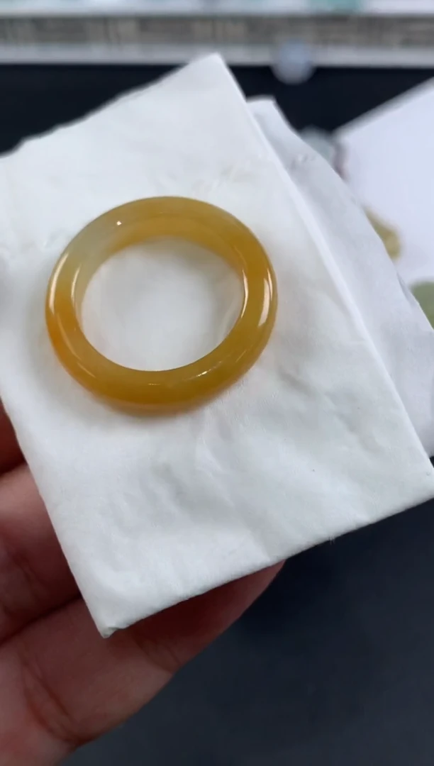 未镶嵌定制翡翠Y**Y翡翠