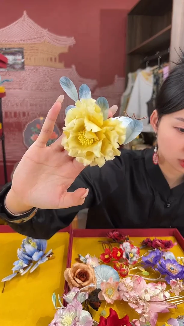 【闪购商品】刺绣非遗绒花（发饰）