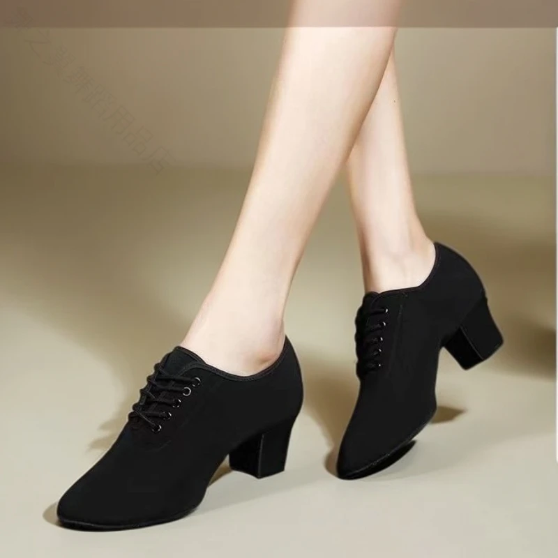 高跟室外软底防滑耐磨透气舒适专业教学舞蹈鞋广场舞正规鞋新款