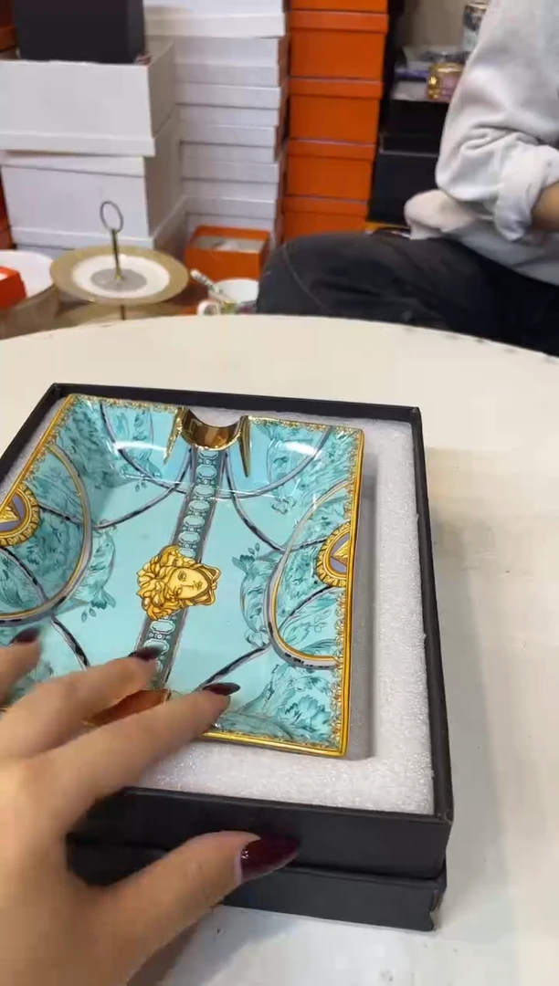 杯鸿辉家品牌瓷器，京东包邮！