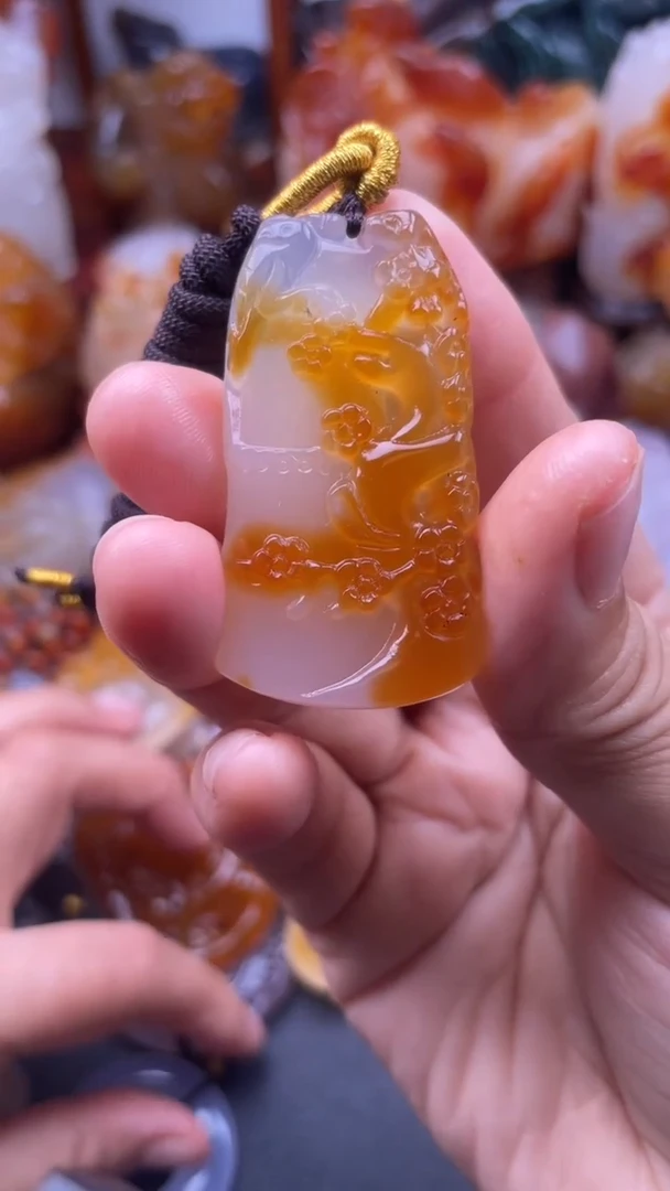 玛瑙/玉髓颈饰未镶嵌AA