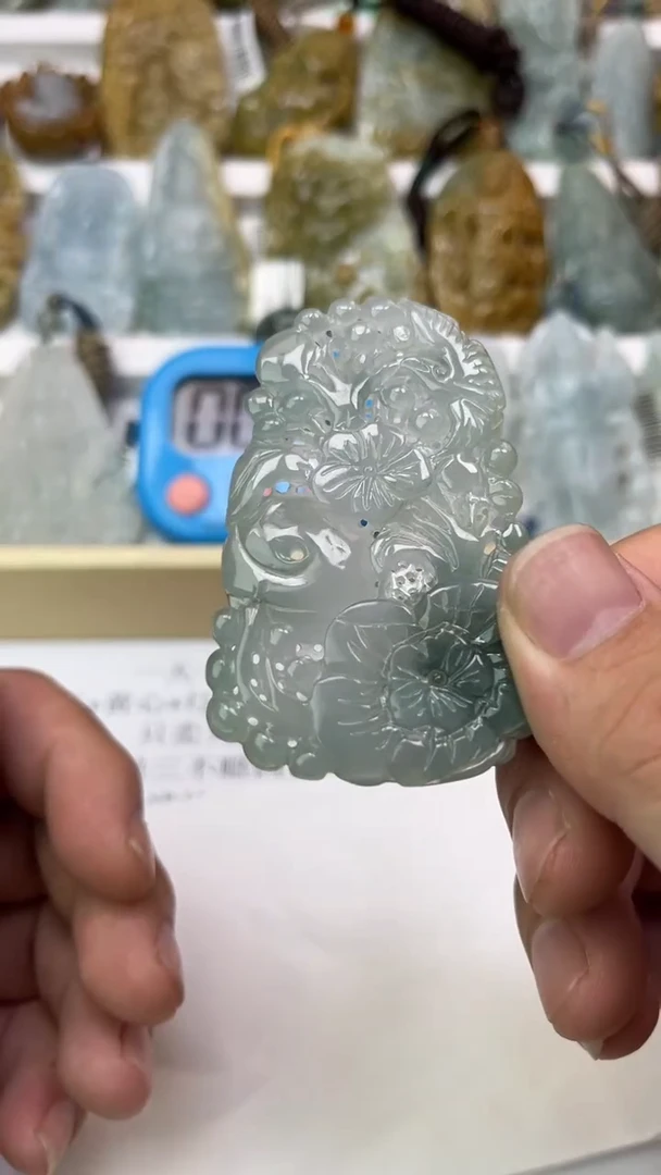 翡翠未镶嵌颈饰天然翡翠