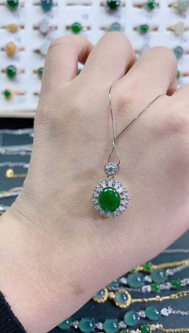 颈饰银S925镶嵌翡翠天然翡翠